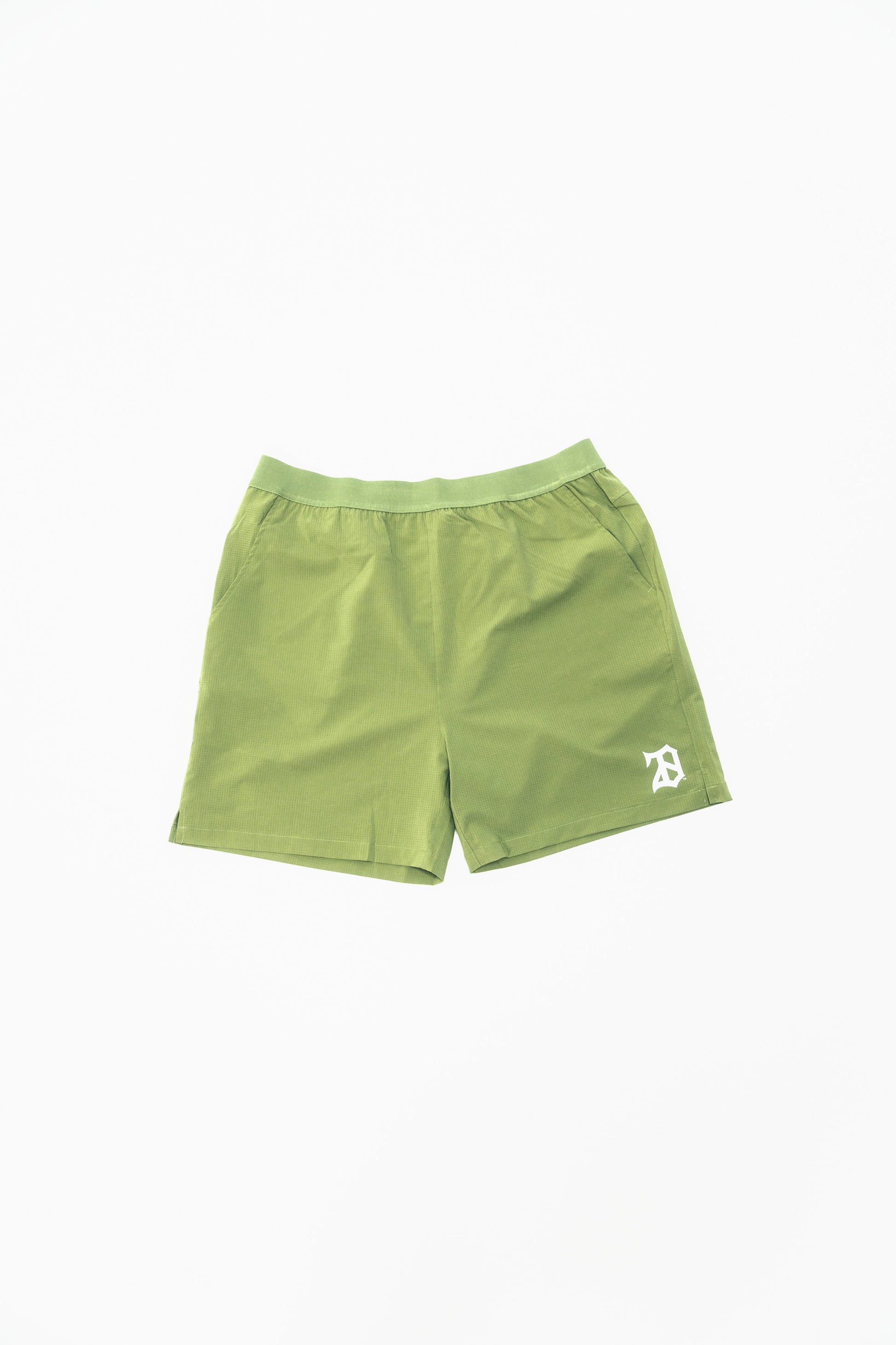 OLIVE GREEN MESH SHORTS - 28®