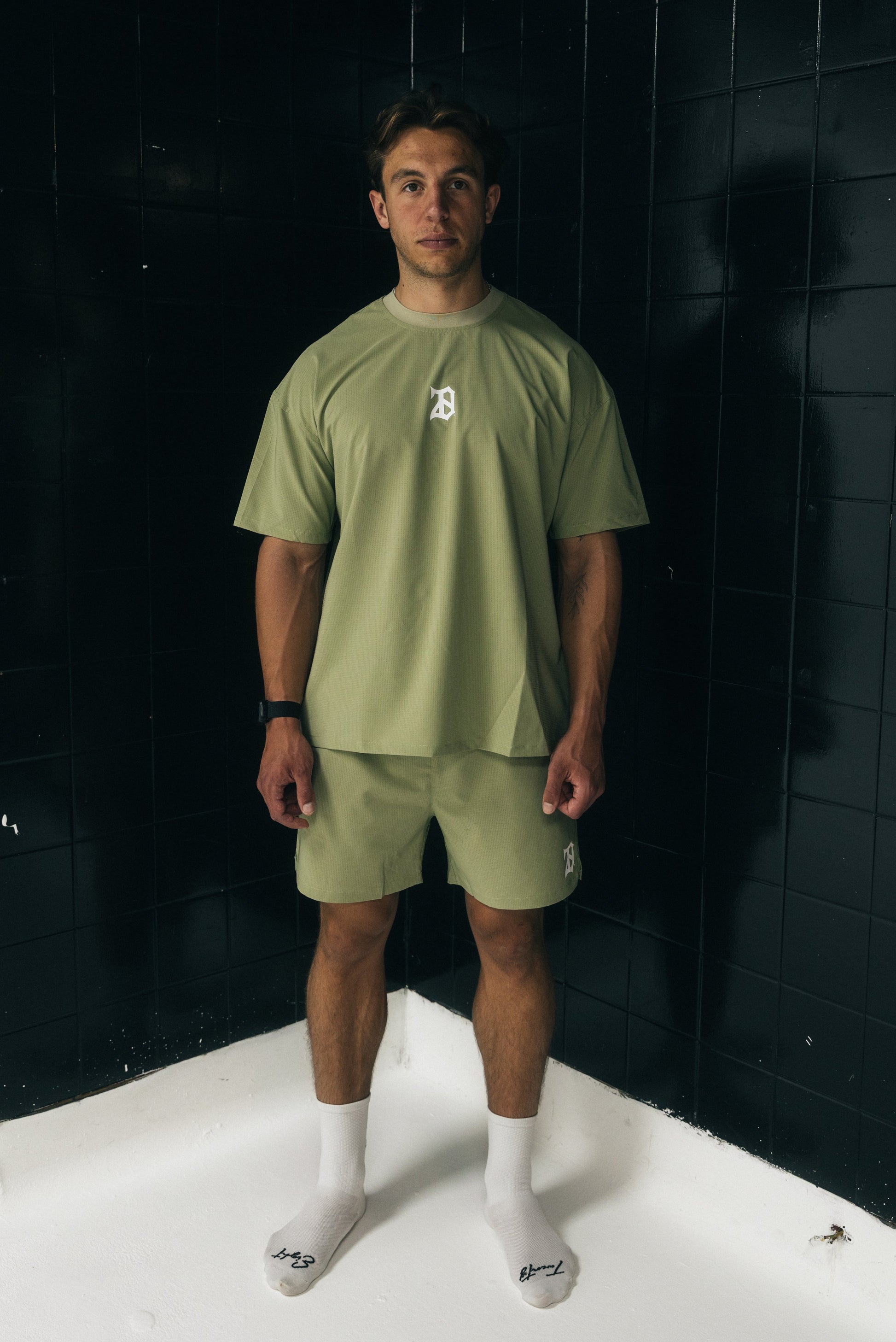 OLIVE GREEN MESH T - SHIRT - 28®