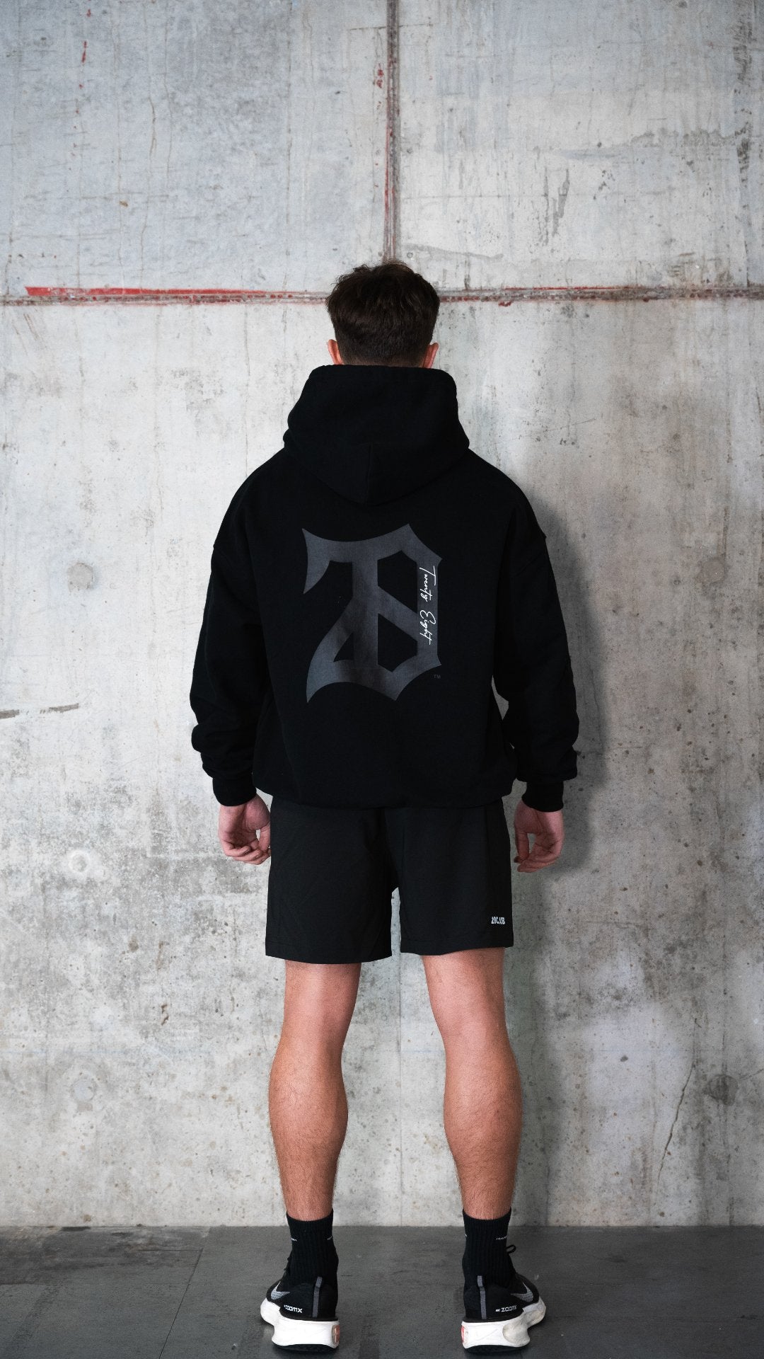 BLACK ON BLACK HYRBID HOODIE - 28CLUB®